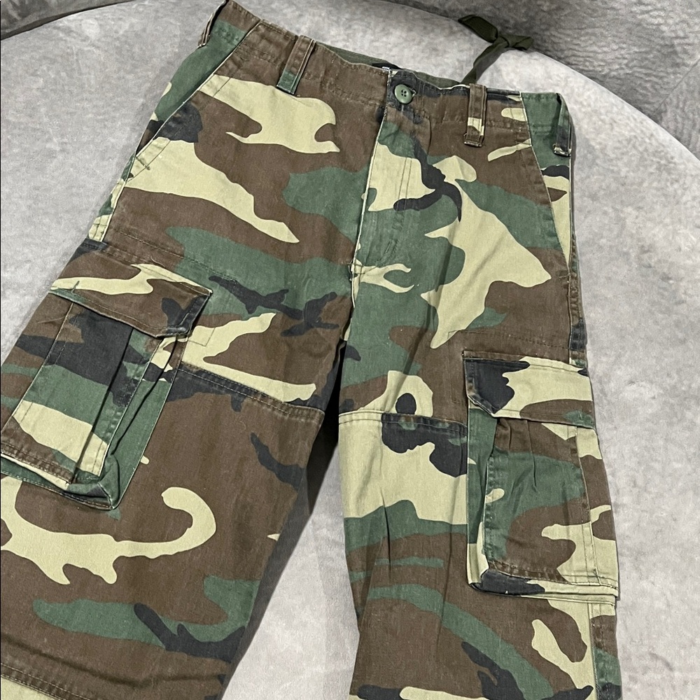 Backbone Camouflage Cargo Pants - Picture 2 of 6